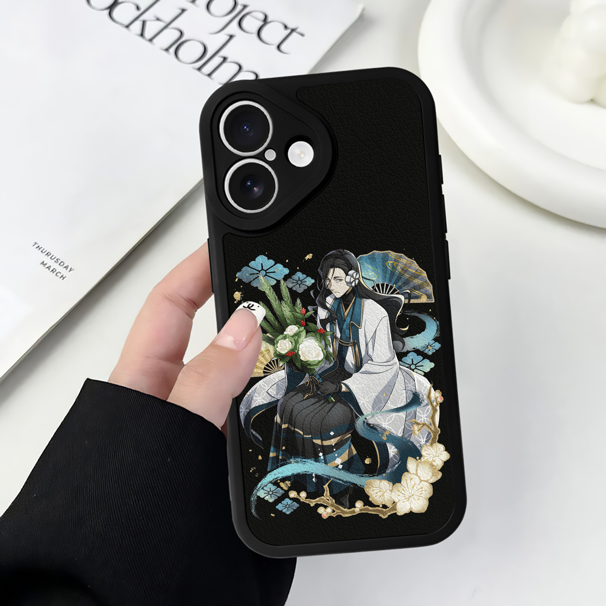 （画像用） 文豪ストレイドッグス Bungo Stray Dogs 【iPhone 16シリーズ対応】シリコンスマホケース（レザー調） 材質：シリコン